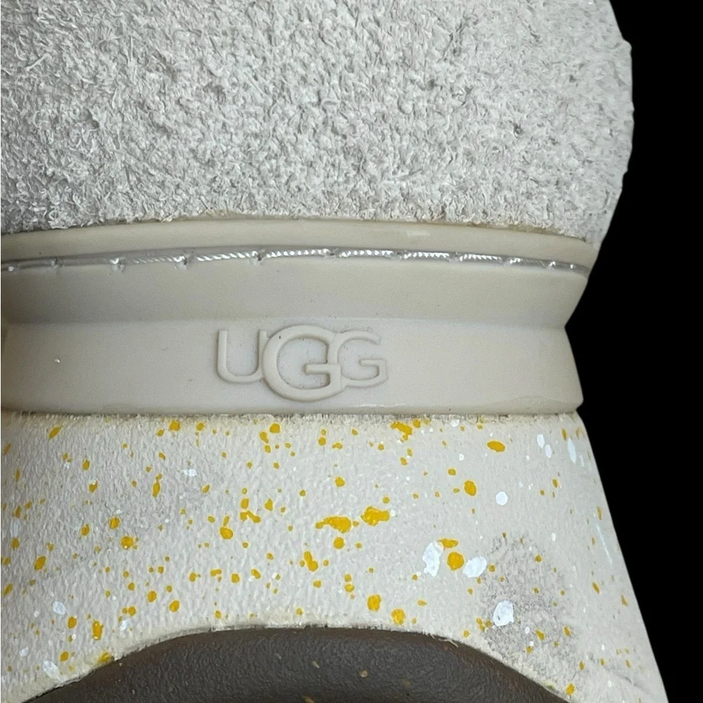 Ugg Marin Slip On Platform  Cream Canvas Shoes size‎ 9.5